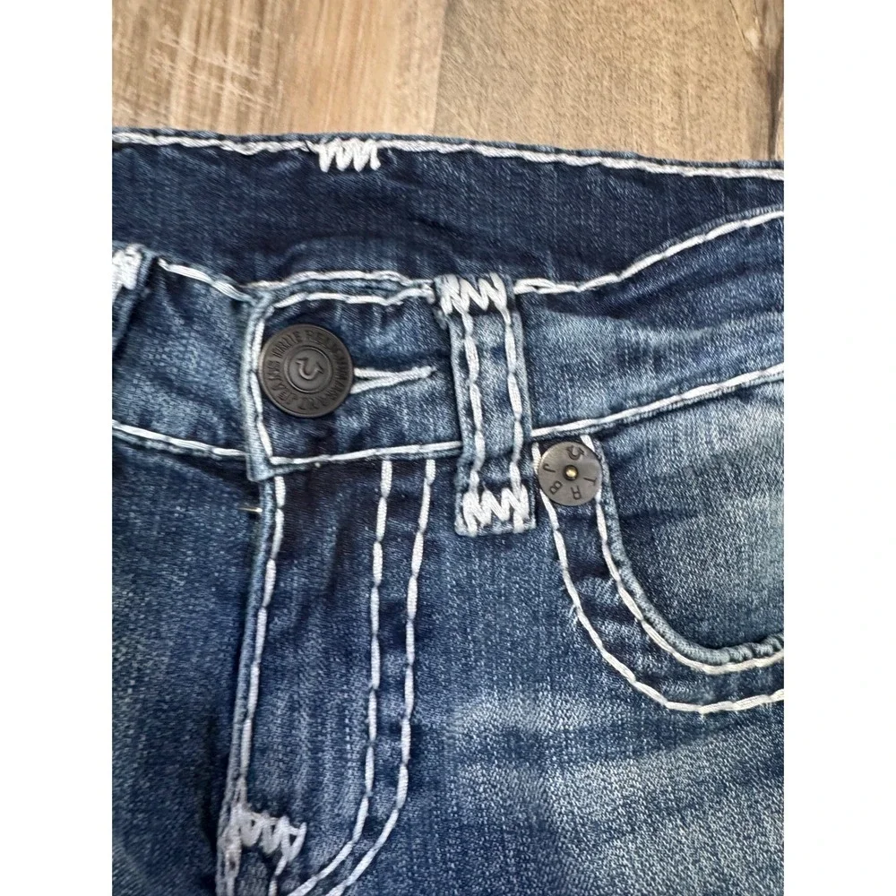 True Religion Jeans Ricky Mens 28x32 Medium Wash Relaxed Straight White T Stitch